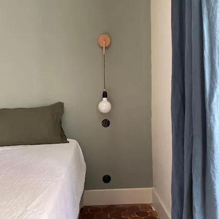Maison Leonard Du Ventoux Guest house *
