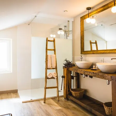Maison Leonard Du Ventoux Guest house